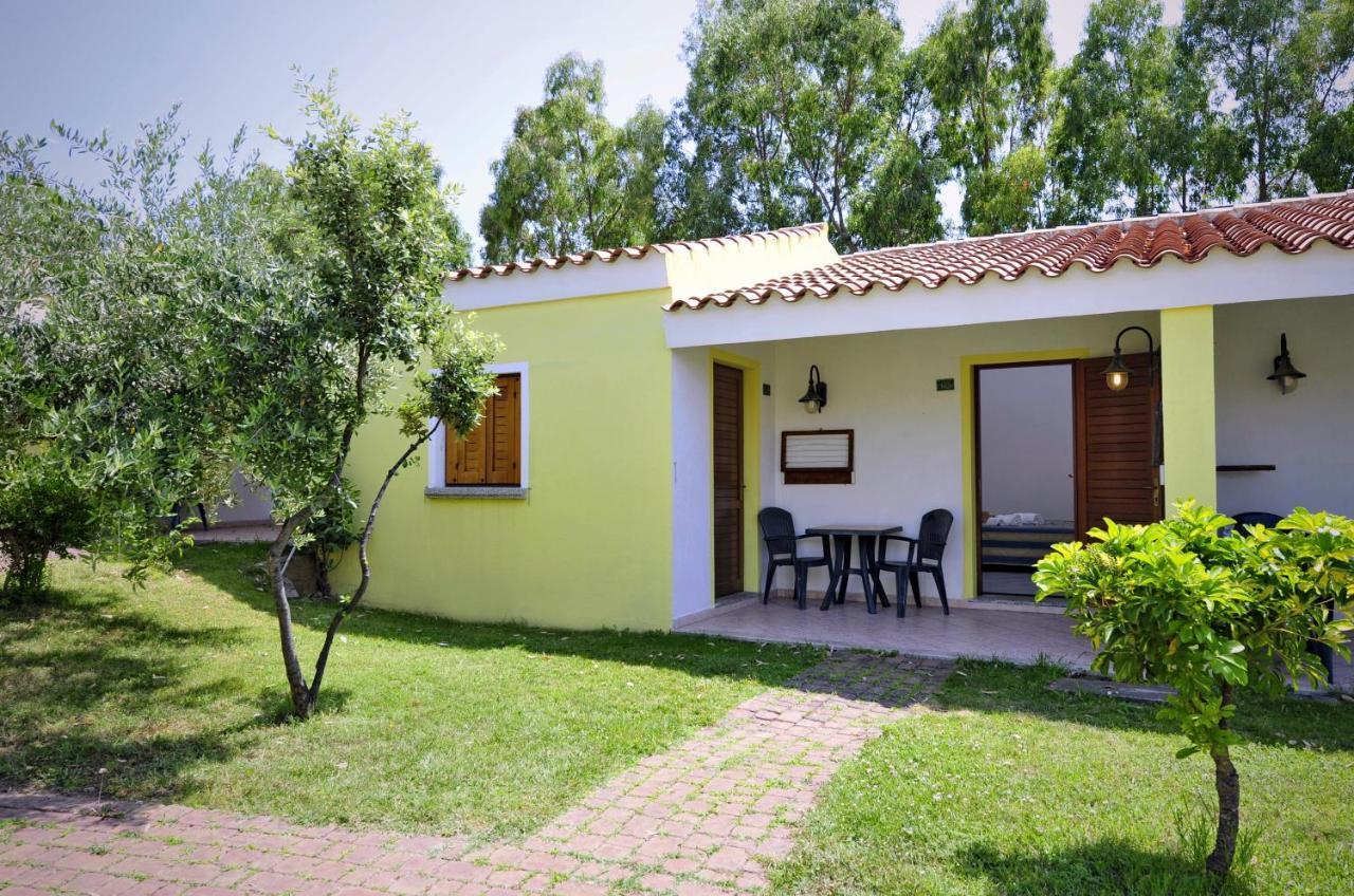 Hotel Cala Mirto Budoni Exterior photo