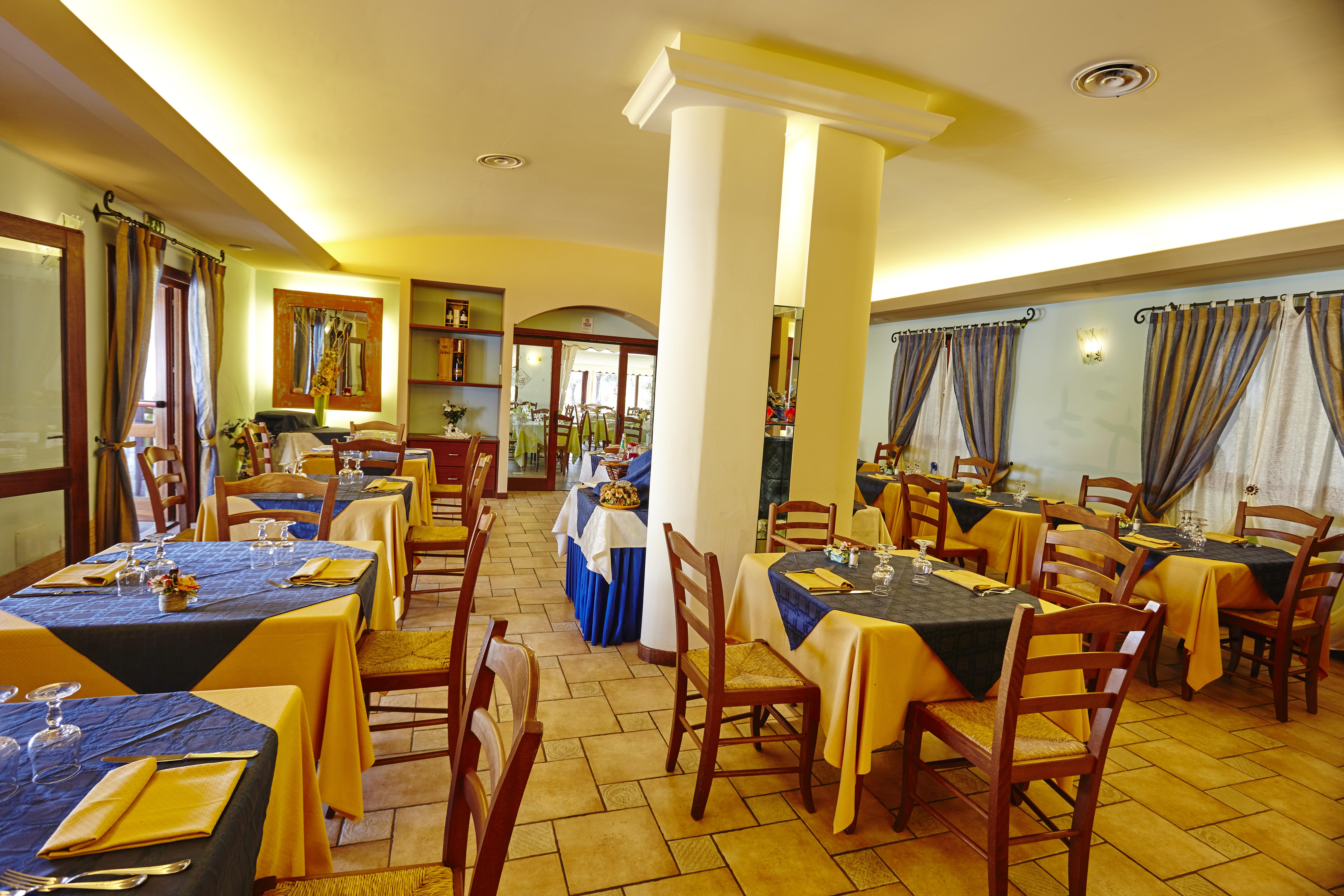 Hotel Cala Mirto Budoni Exterior photo