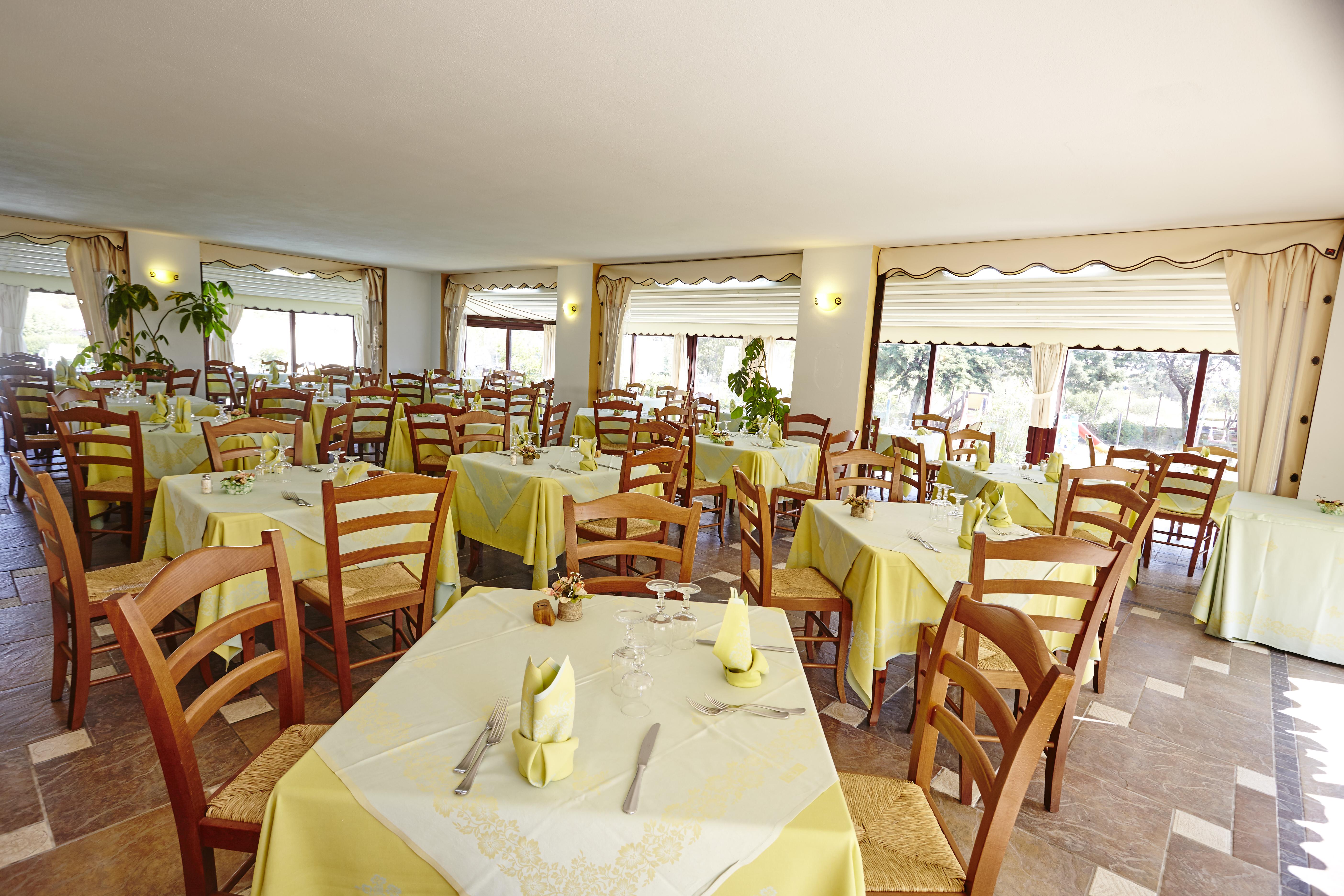 Hotel Cala Mirto Budoni Exterior photo